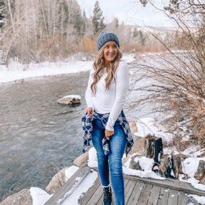 Meet your Posher, Alicia